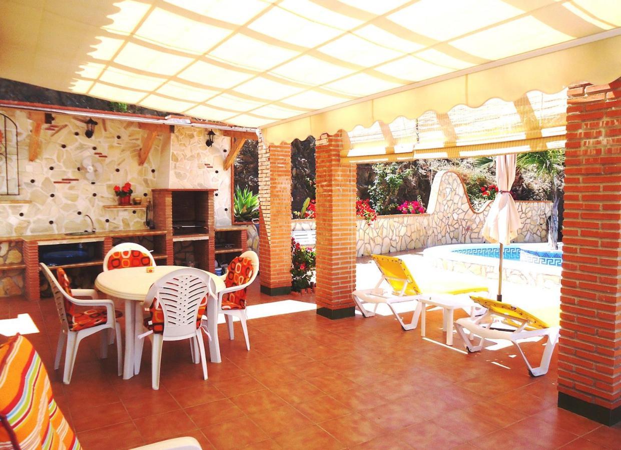 Peperent Villa Al-Andalus Cómpeta Exterior foto